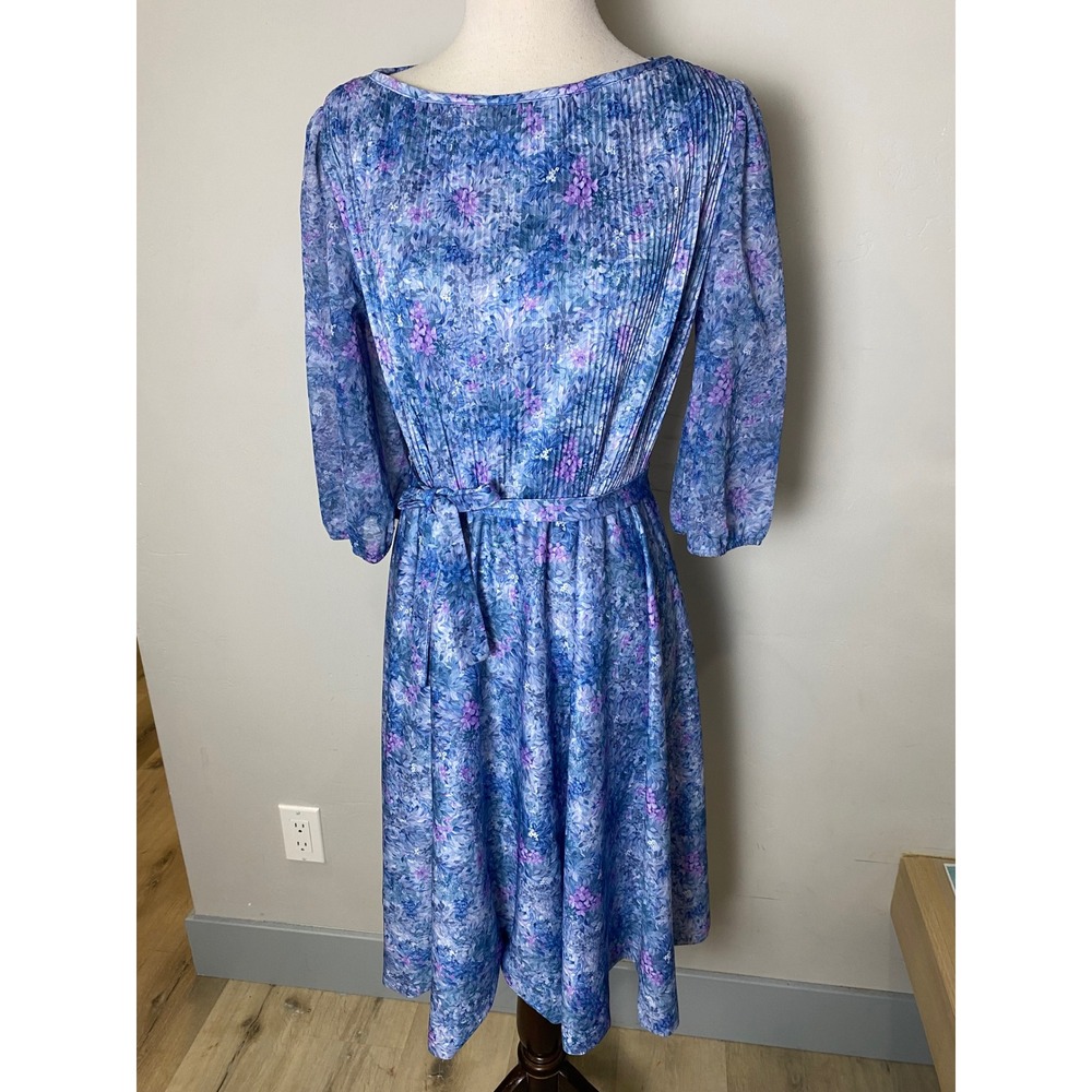 Vintage 70s Blue Purple Floral Pleated Midi Dress with Belt 3/4 Sleeve